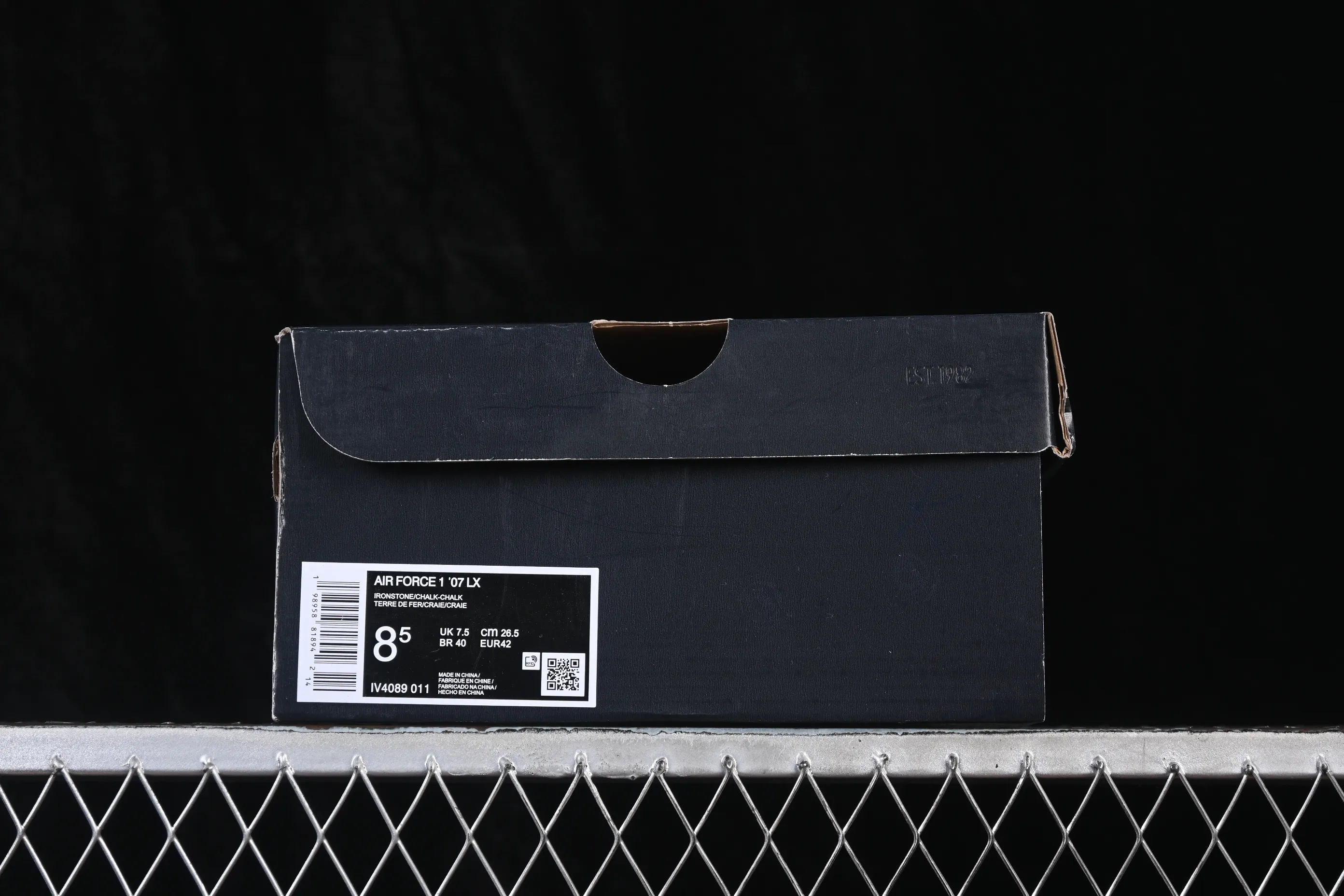 All categories Nk Air Force 1 Air Force series Nk Air Force 1 Low Air Force low-top Nike Air Force 1'07 Low Air Force 1 low-top casual sneakers IV4089-011